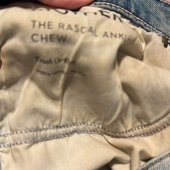 Mother jeans The Rascal Ankle Chew in truth or dare was size 27 - Picture 7 of 8